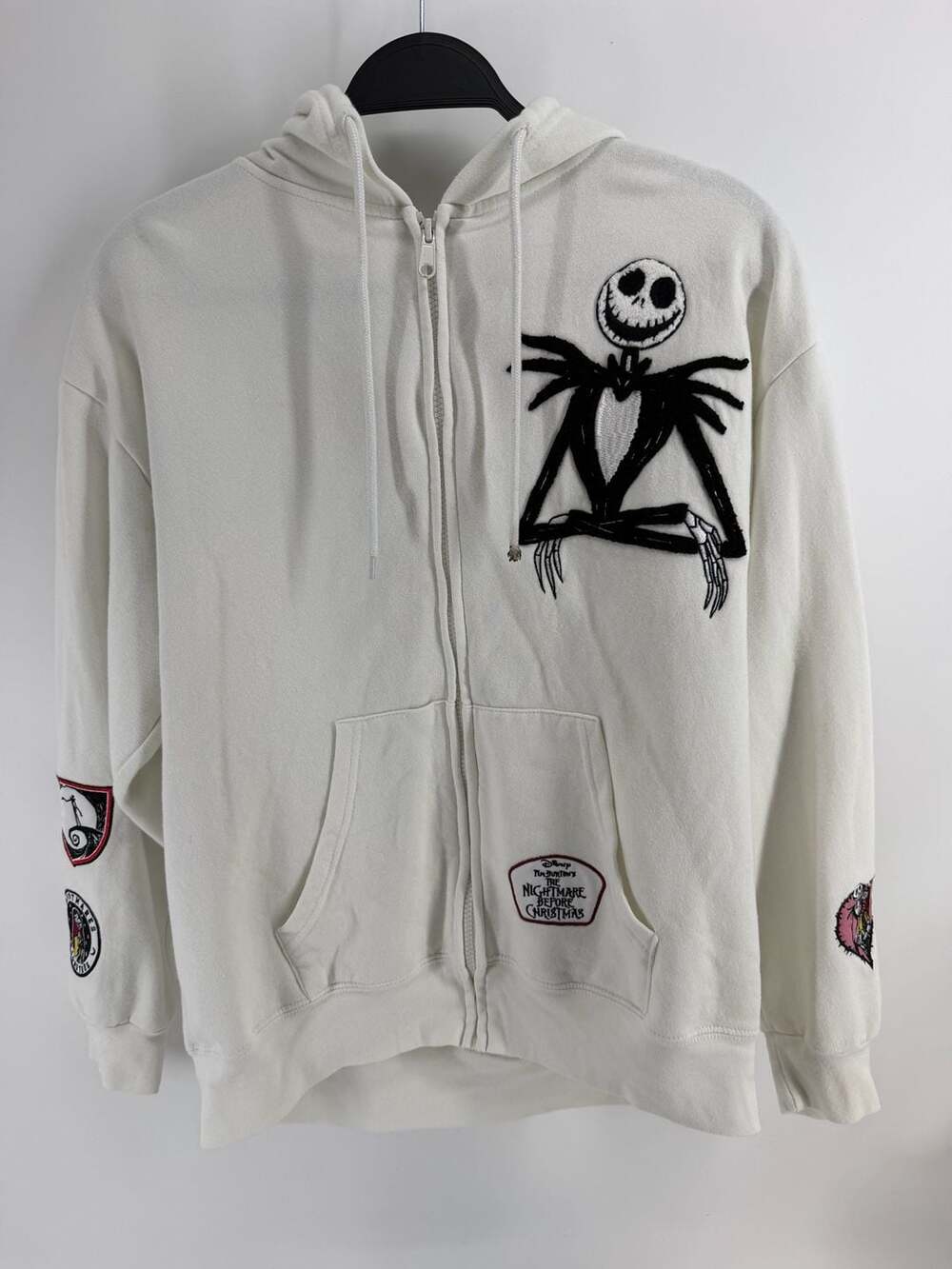 Freeze The Nightmare Before Christmas Size L Zip Up Hoodie Ivory Patches